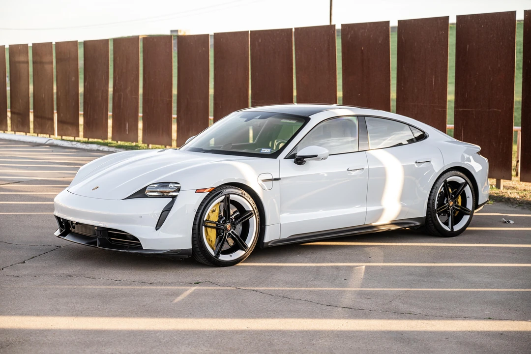 2020 Porsche Taycan Turbo S - Image 13 of 31