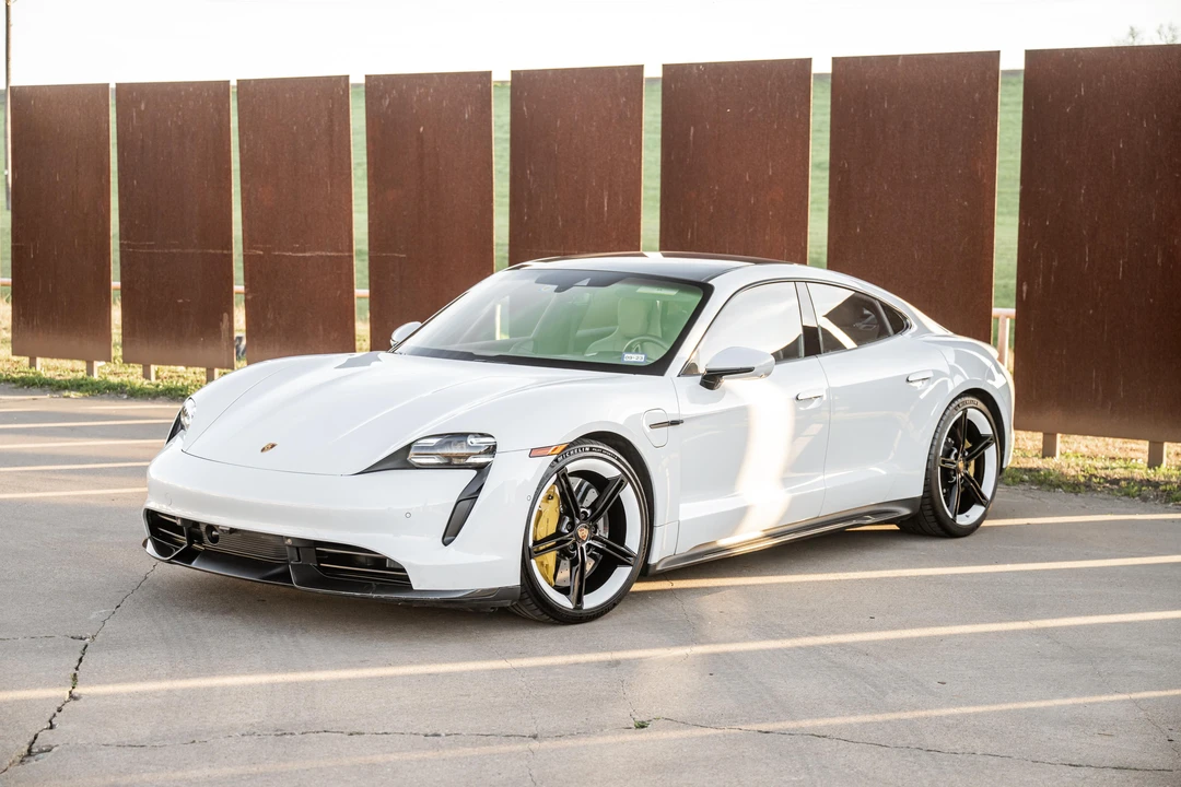 2020 Porsche Taycan Turbo S - Image 11 of 31