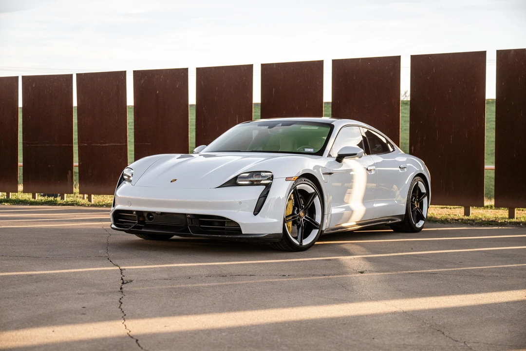 2020 Porsche Taycan Turbo S - Image 9 of 31