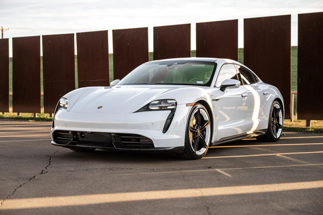 2020 Porsche Taycan Turbo S - Image 7 of 31