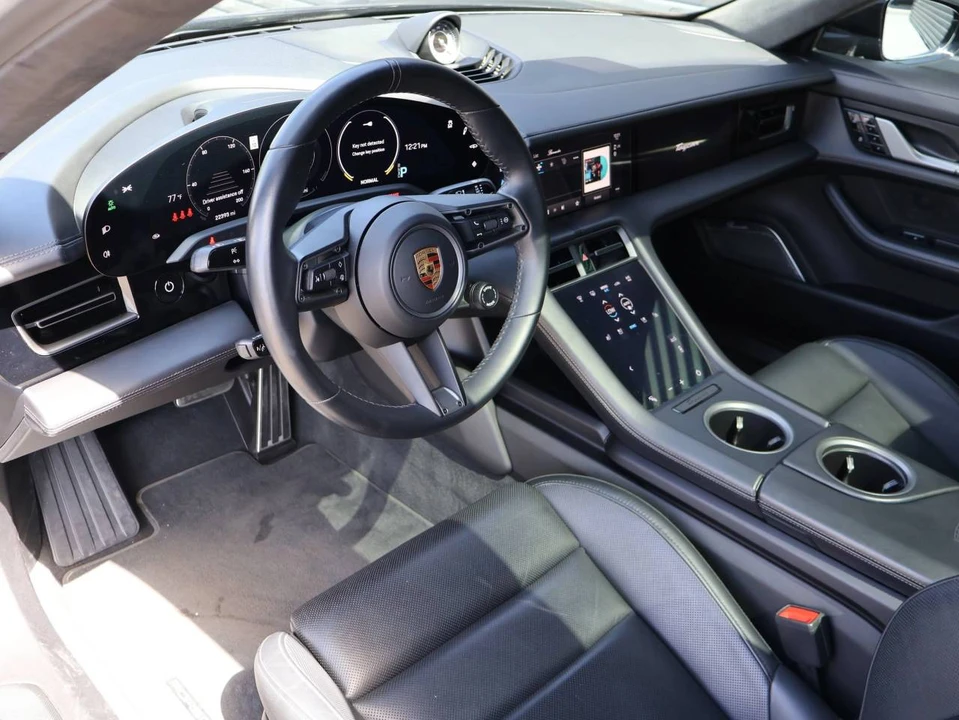 2020 Porsche Taycan Turbo S - Image 4 of 5