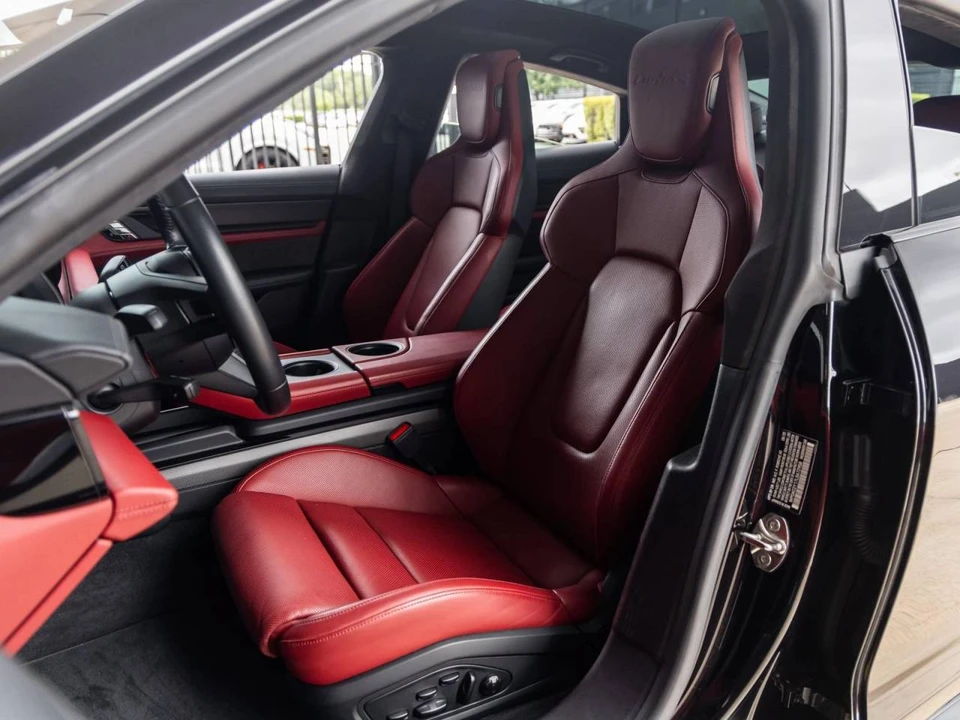 2020 Porsche Taycan Turbo S - Image 5 of 5