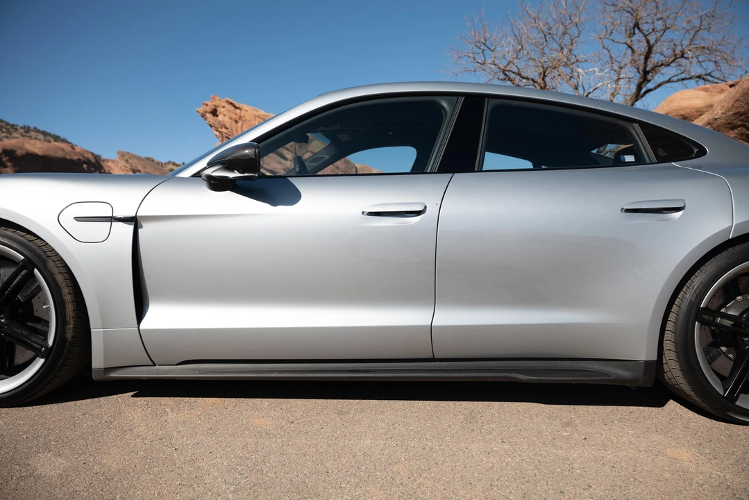 2020 Porsche Taycan Turbo S - Image 17 of 31