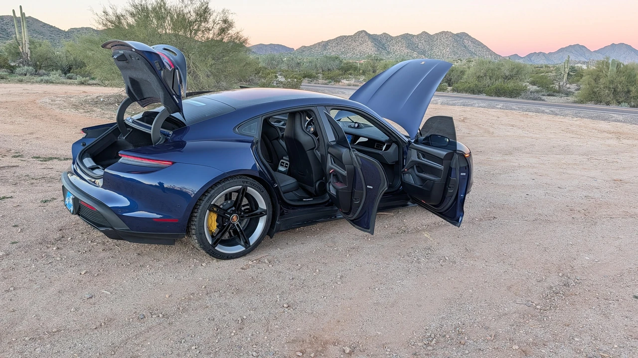 2020 Porsche Taycan Turbo S - Image 31 of 31