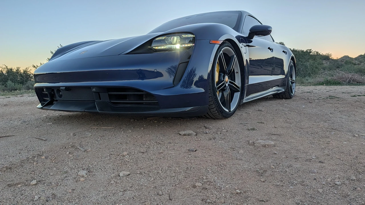2020 Porsche Taycan Turbo S - Image 8 of 31