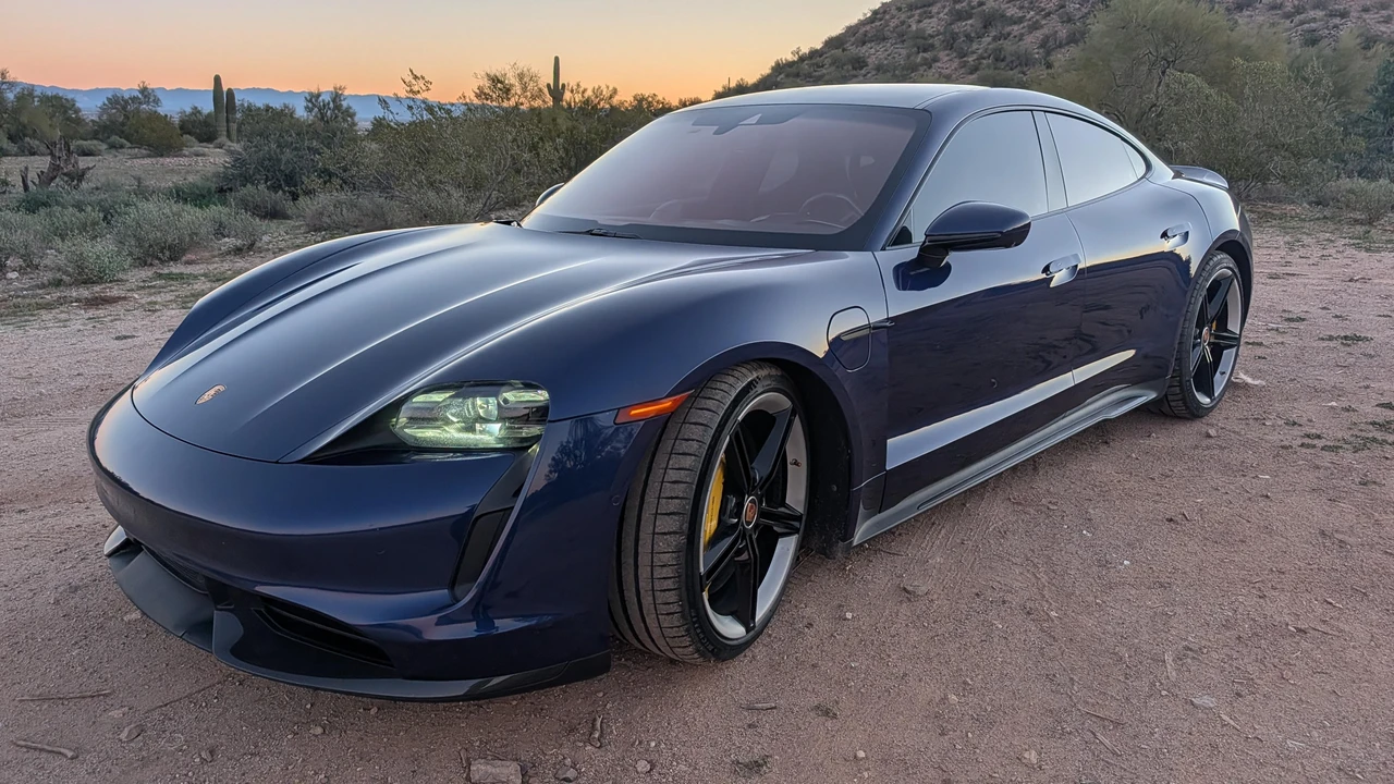 2020 Porsche Taycan Turbo S - Image 10 of 31