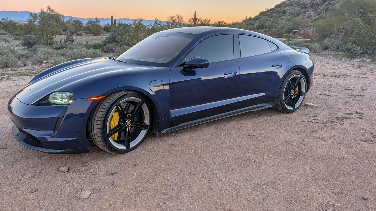 2020 Porsche Taycan Turbo S - Image 11 of 31