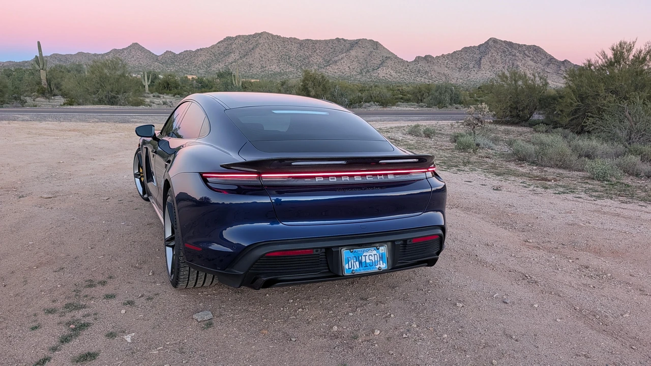 2020 Porsche Taycan Turbo S - Image 15 of 31