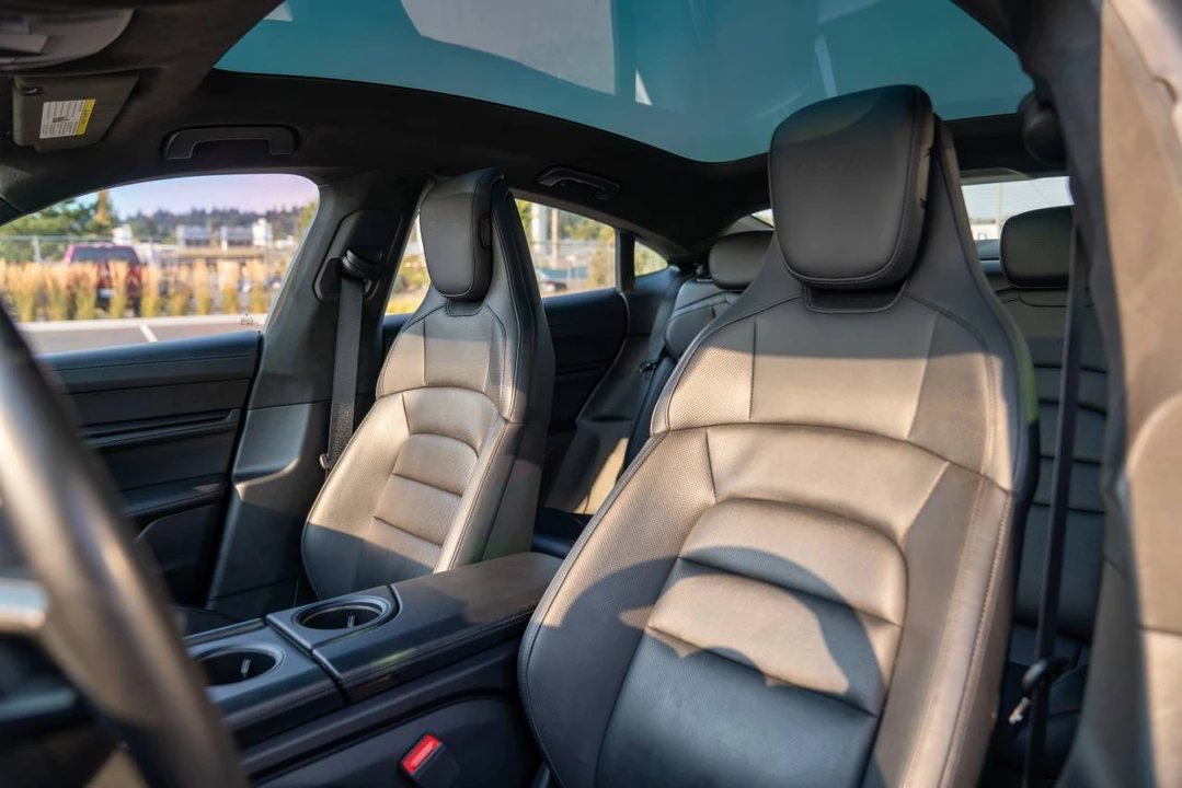 2020 Porsche Taycan Turbo - Image 5 of 5