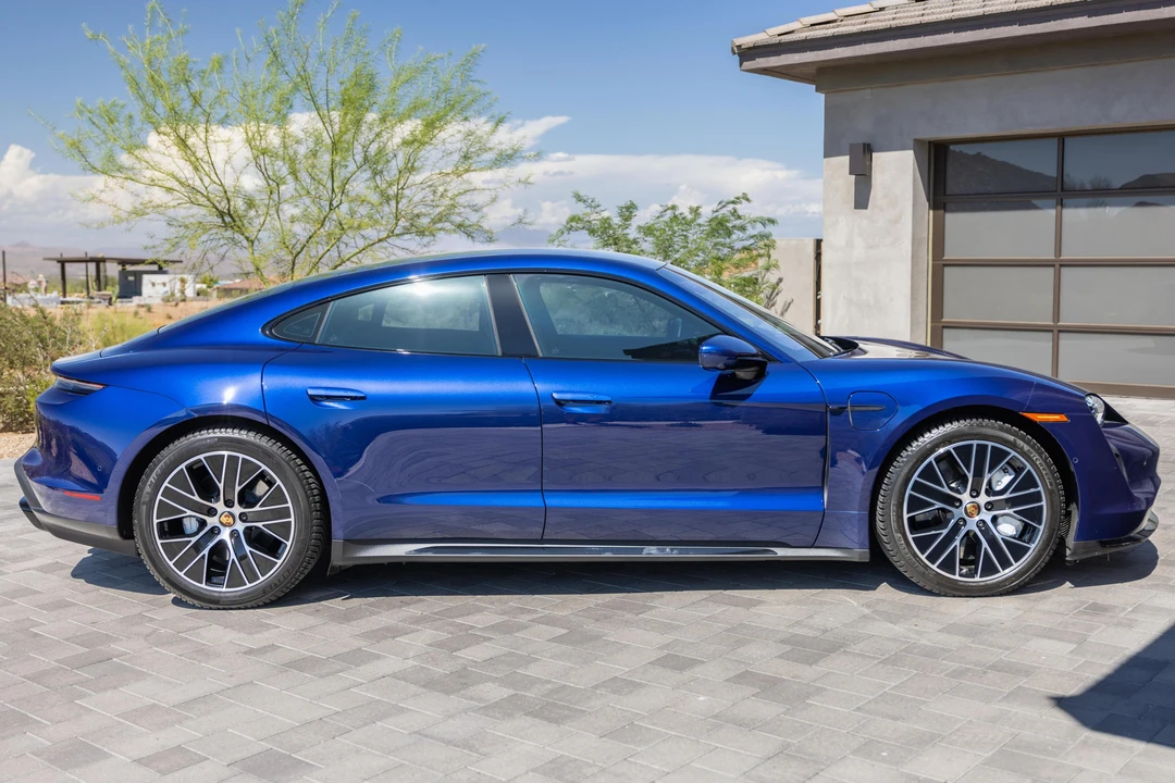 2020 Porsche Taycan Turbo - Image 3 of 31