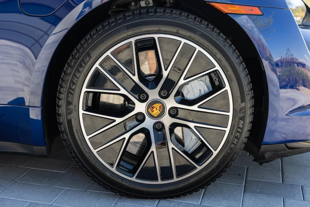 2020 Porsche Taycan Turbo - Image 30 of 31