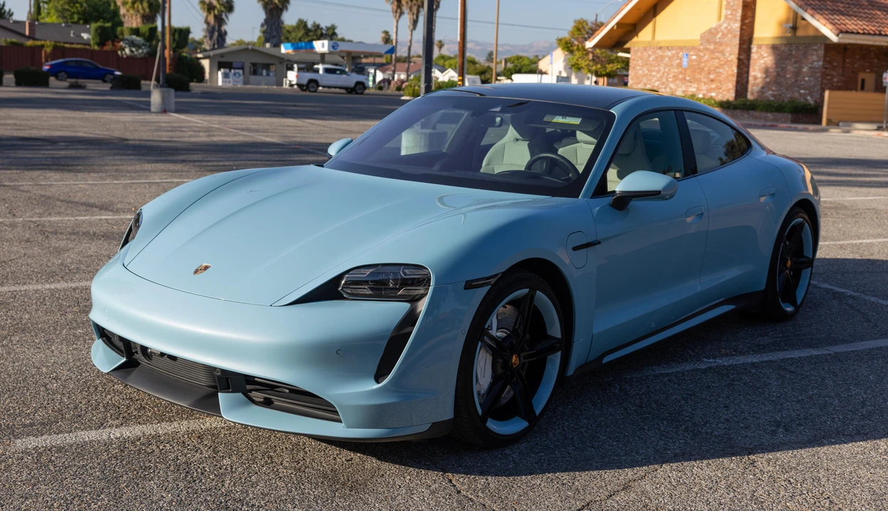 2020 Porsche Taycan Turbo - Image 10 of 31