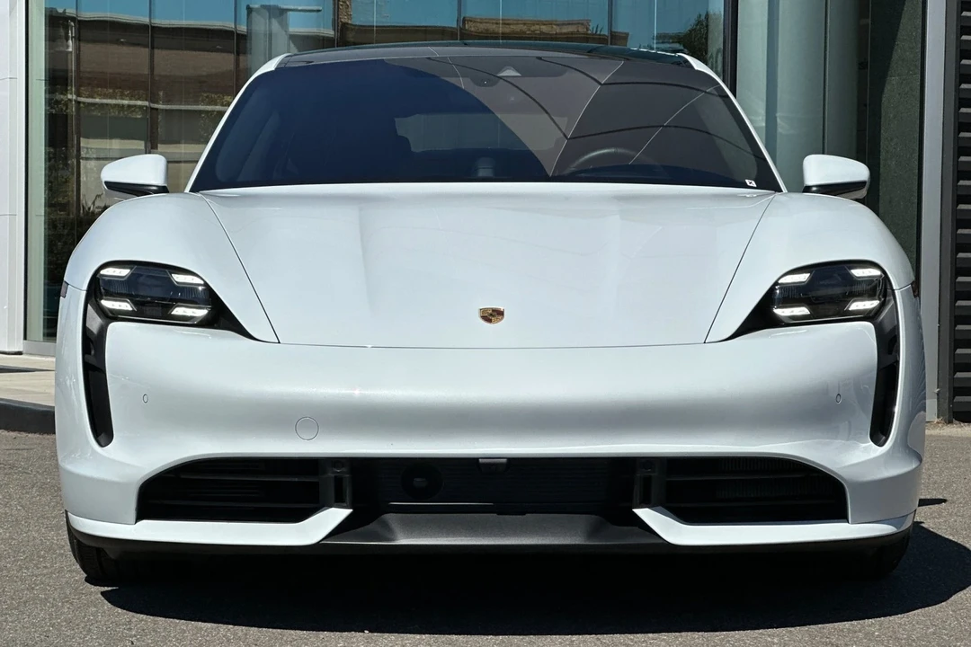 2020 Porsche Taycan Turbo - Image 11 of 21