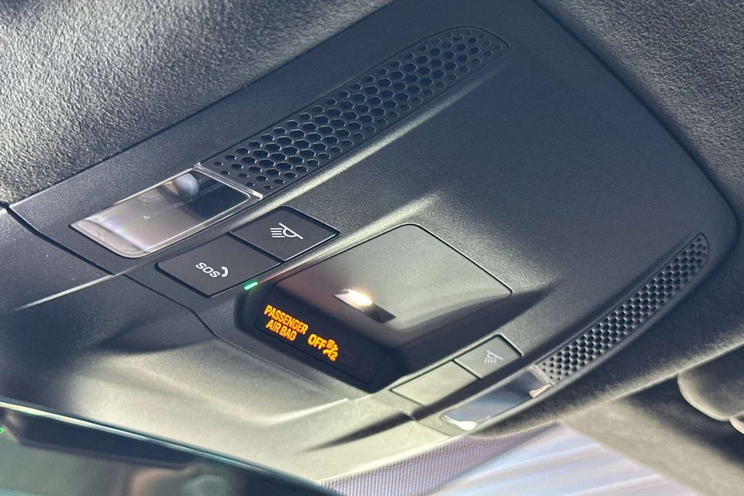 2020 Porsche Taycan Turbo - Image 20 of 21