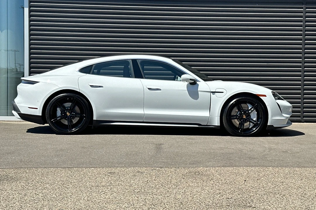 2020 Porsche Taycan Turbo - Image 9 of 21