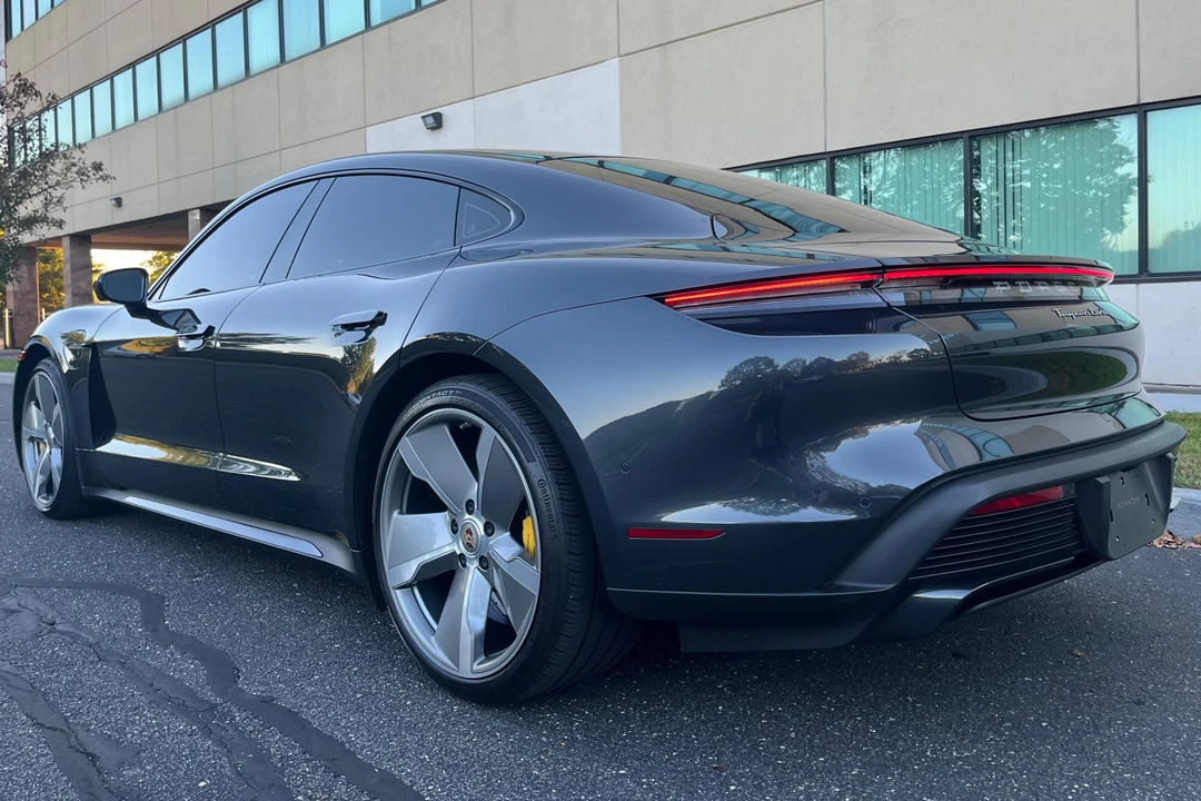 2020 Porsche Taycan Turbo - Image 4 of 31