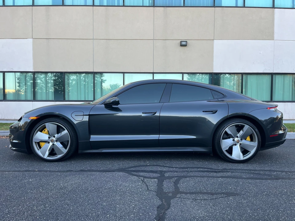 2020 Porsche Taycan Turbo - Image 15 of 31