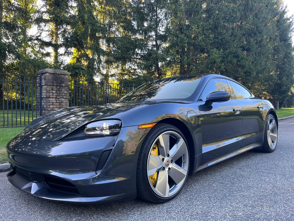 2020 Porsche Taycan Turbo - Image 11 of 31
