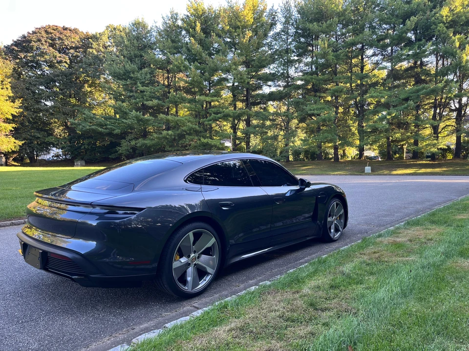 2020 Porsche Taycan Turbo - Image 26 of 31