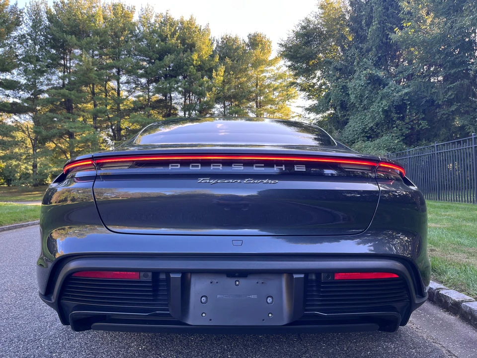 2020 Porsche Taycan Turbo - Image 21 of 31