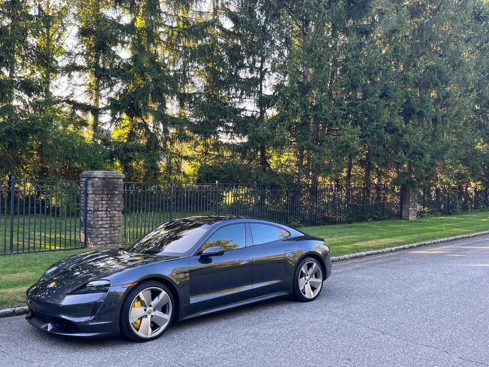 2020 Porsche Taycan Turbo - Image 13 of 31