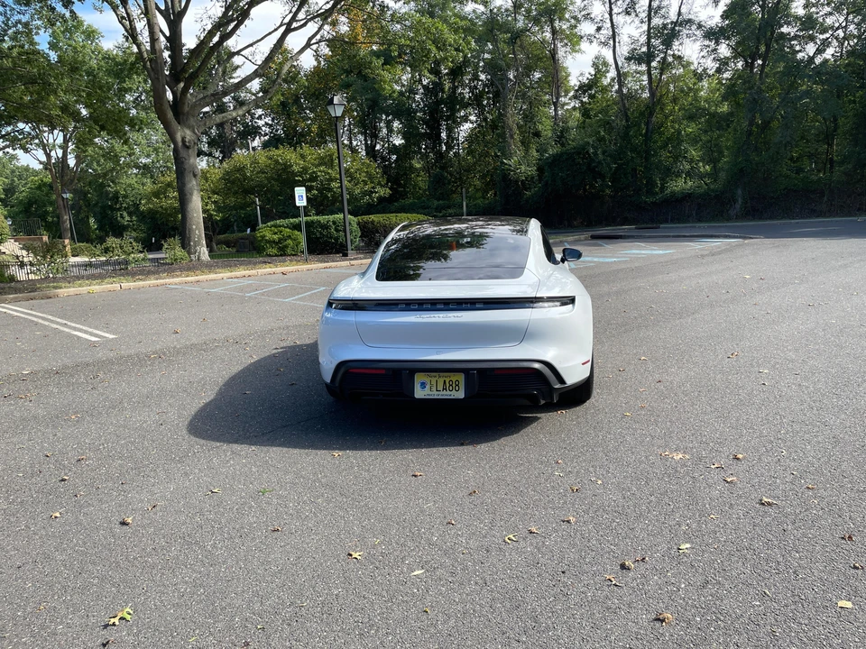 2020 Porsche Taycan Turbo - Image 19 of 31