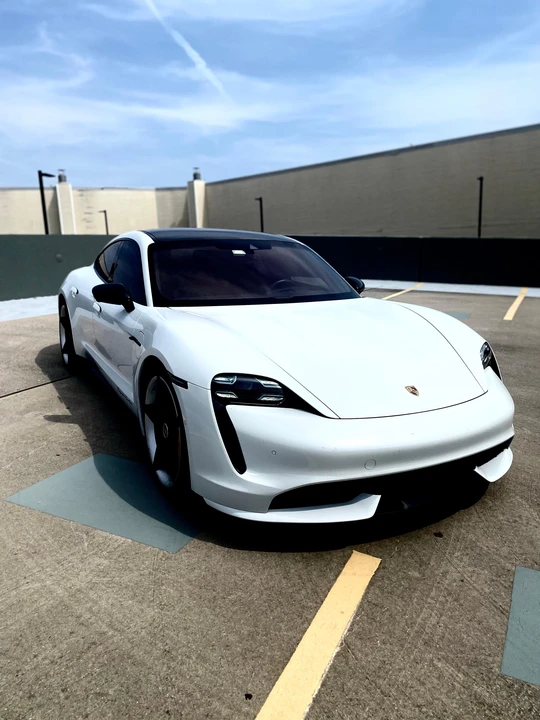 2020 Porsche Taycan Turbo - Image 28 of 31
