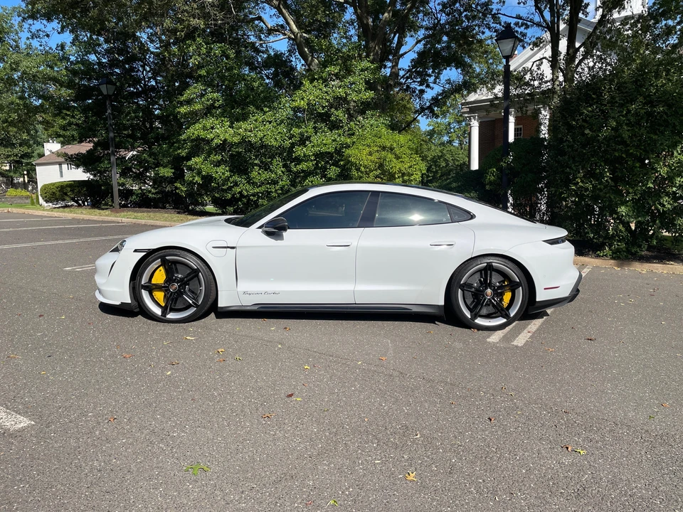 2020 Porsche Taycan Turbo - Image 15 of 31