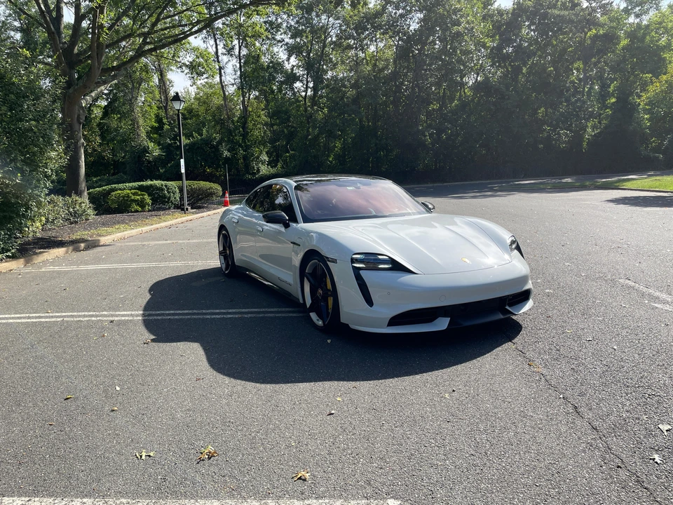 2020 Porsche Taycan Turbo - Image 26 of 31