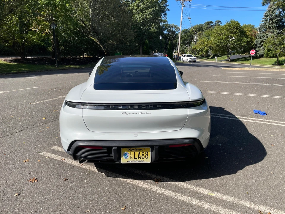 2020 Porsche Taycan Turbo - Image 18 of 31