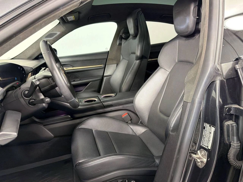 2020 Porsche Taycan Turbo - Image 5 of 5