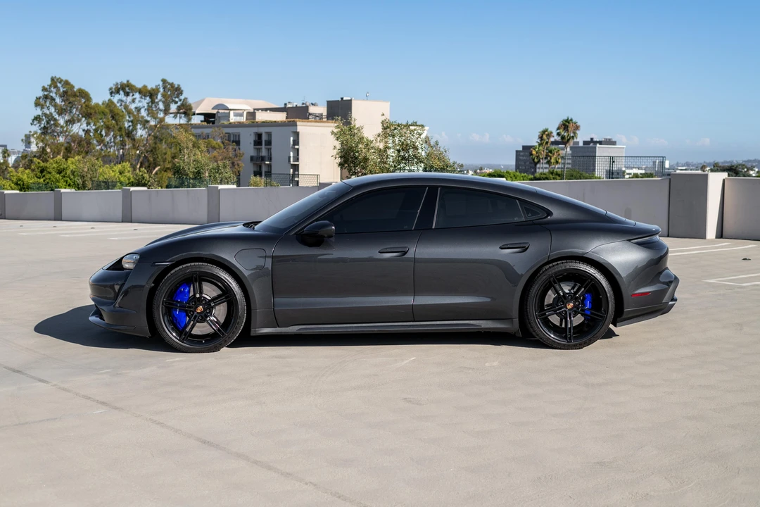 2020 Porsche Taycan Turbo - Image 6 of 31