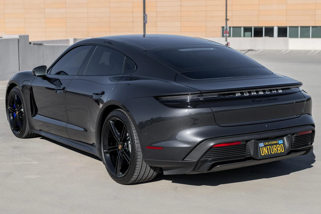2020 Porsche Taycan Turbo - Image 4 of 31