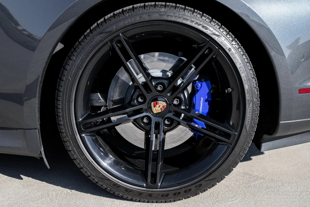 2020 Porsche Taycan Turbo - Image 14 of 31