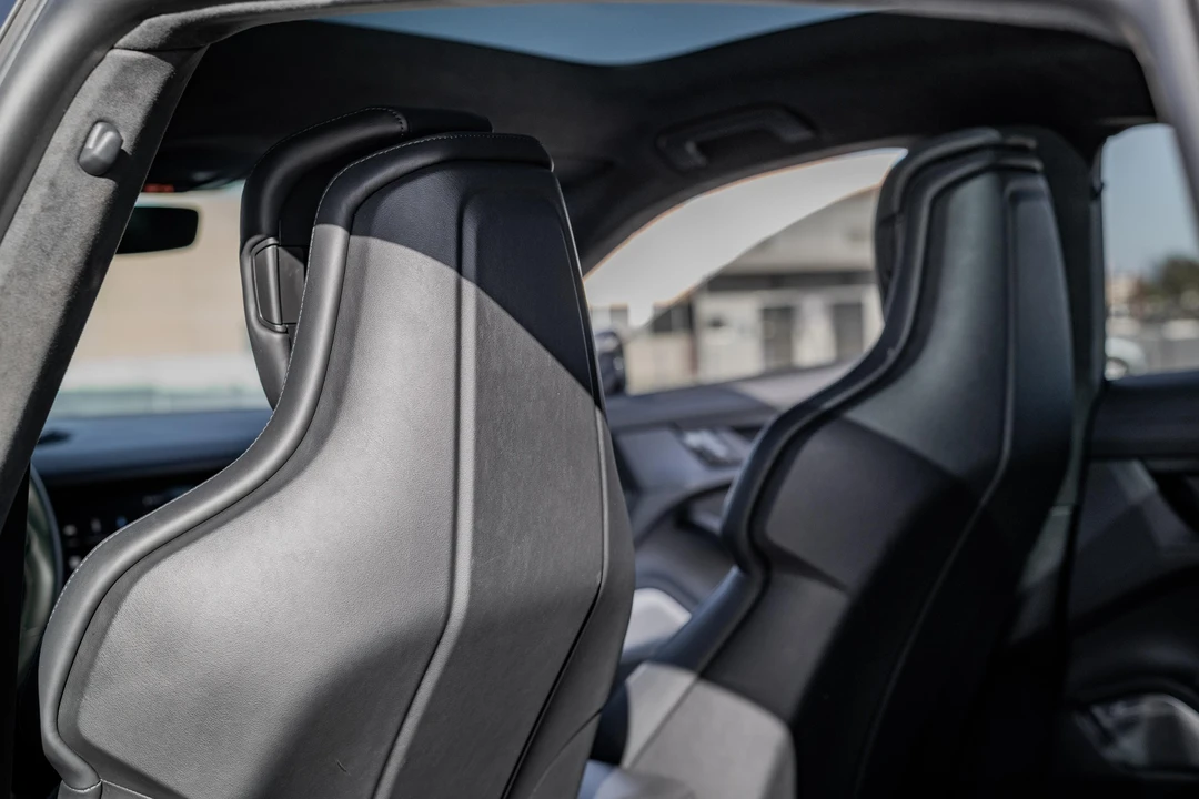 2020 Porsche Taycan Turbo - Image 24 of 31