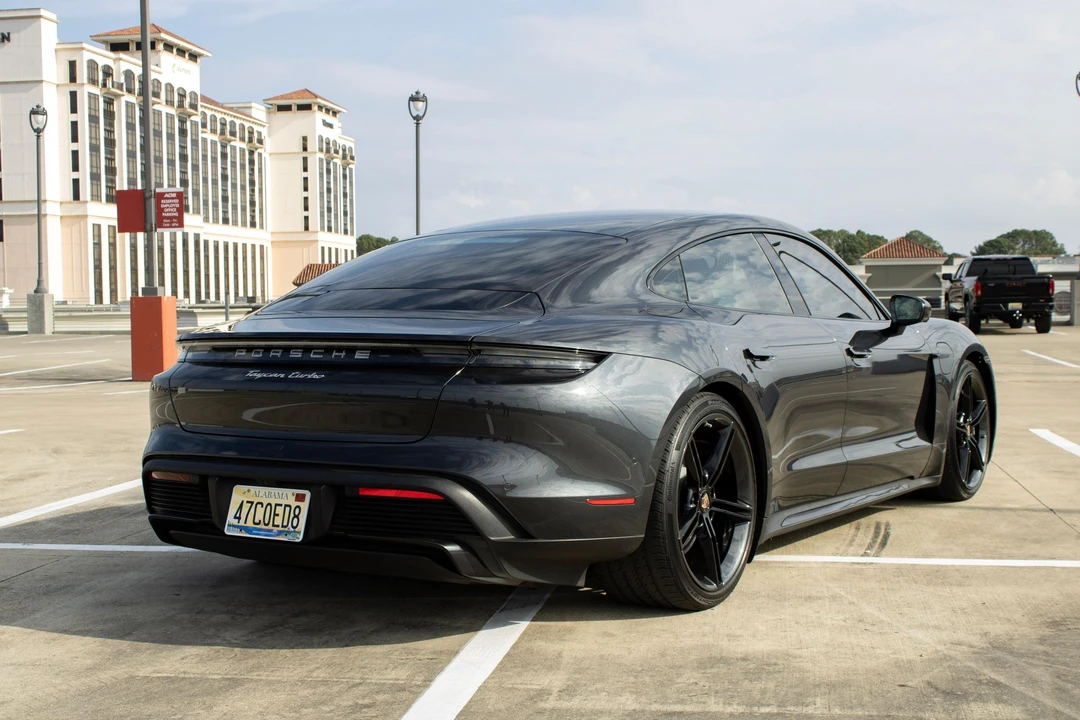 2020 Porsche Taycan Turbo - Image 8 of 31