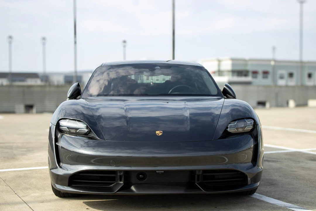 2020 Porsche Taycan Turbo - Image 6 of 31