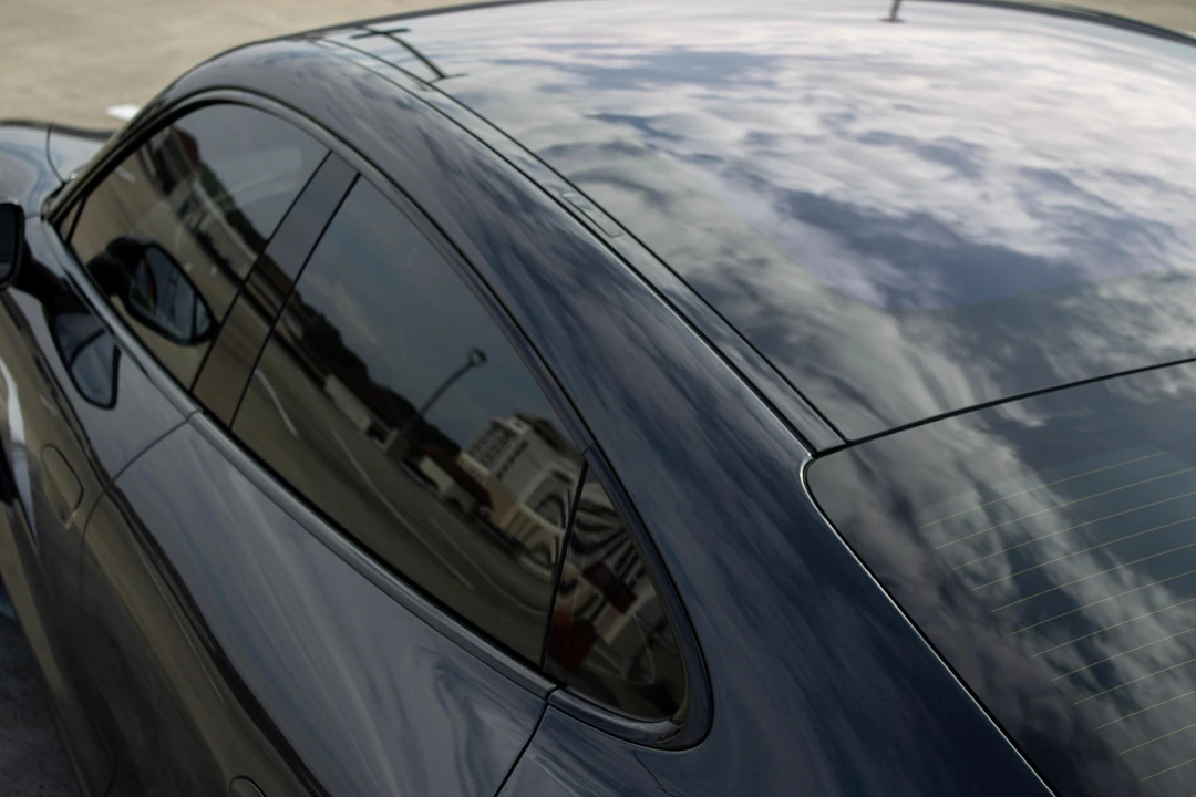 2020 Porsche Taycan Turbo - Image 17 of 31