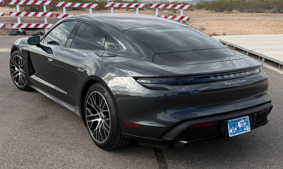 2020 Porsche Taycan Turbo - Image 4 of 31
