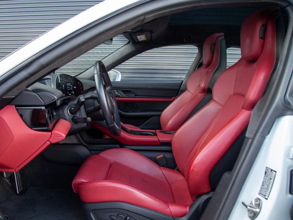 2020 Porsche Taycan Turbo - Image 5 of 5