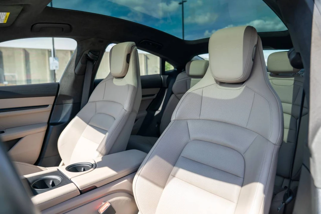 2020 Porsche Taycan Turbo - Image 5 of 5