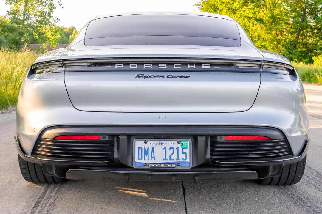 2020 Porsche Taycan Turbo - Image 5 of 31