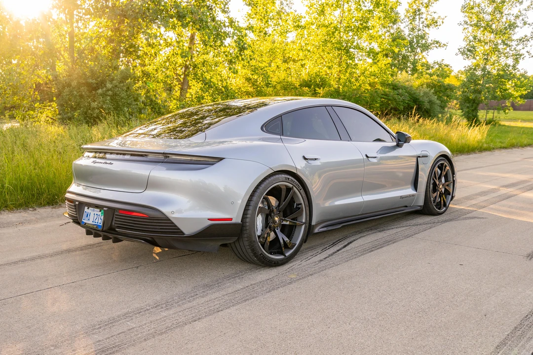 2020 Porsche Taycan Turbo - Image 15 of 31