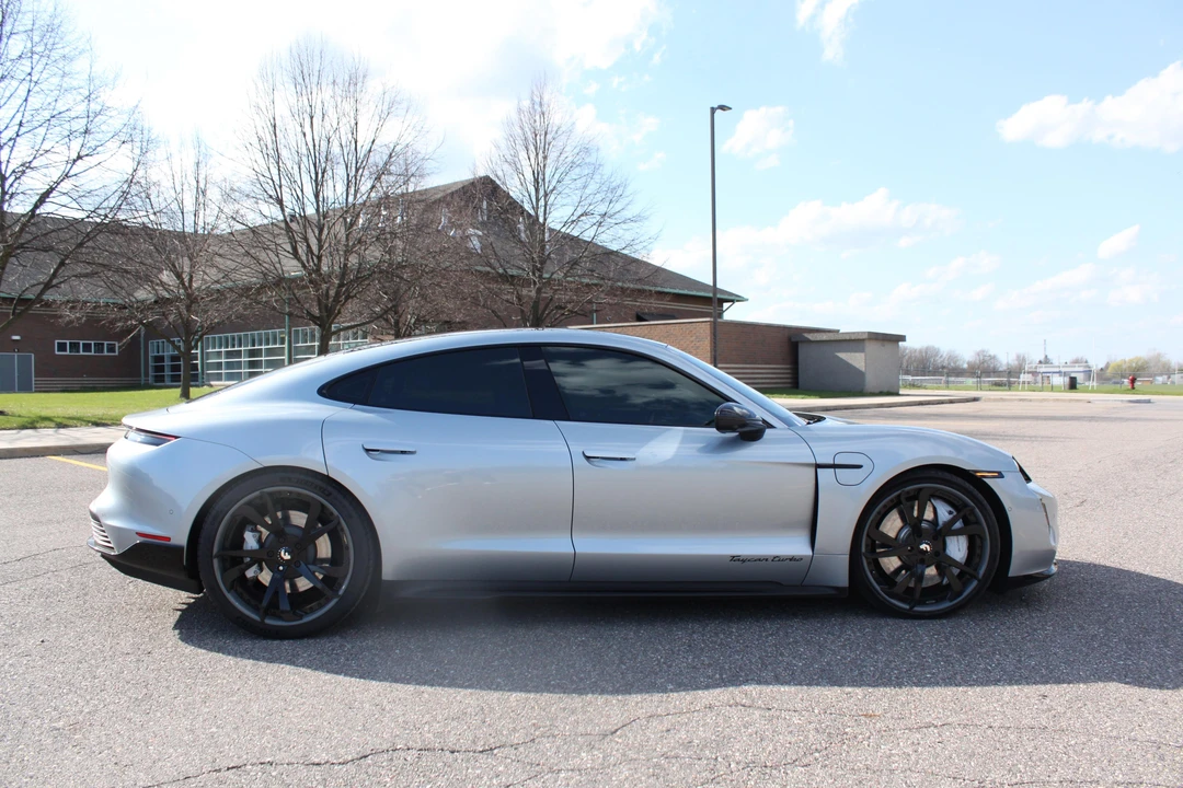 2020 Porsche Taycan Turbo - Image 17 of 31
