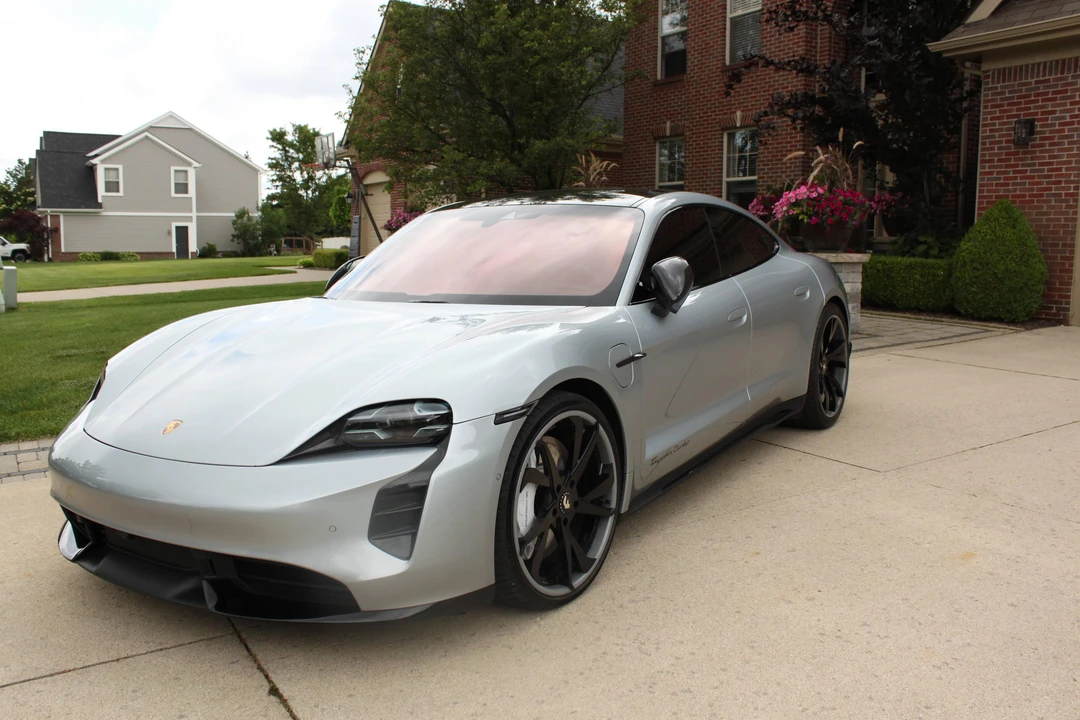 2020 Porsche Taycan Turbo - Image 10 of 31