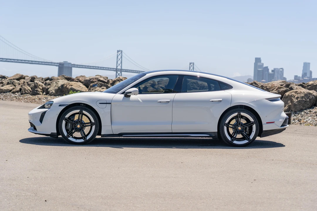 2020 Porsche Taycan Turbo - Image 3 of 31