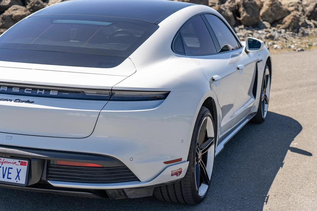 2020 Porsche Taycan Turbo - Image 21 of 31