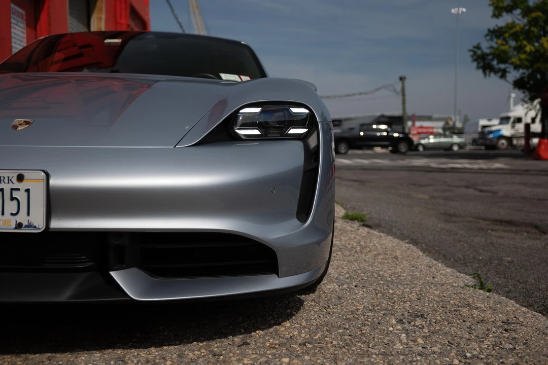 2020 Porsche Taycan Turbo - Image 27 of 31