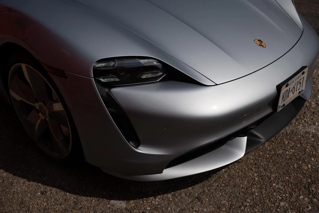 2020 Porsche Taycan Turbo - Image 22 of 31