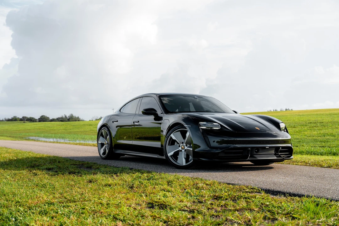 2020 Porsche Taycan Turbo - Image 13 of 31